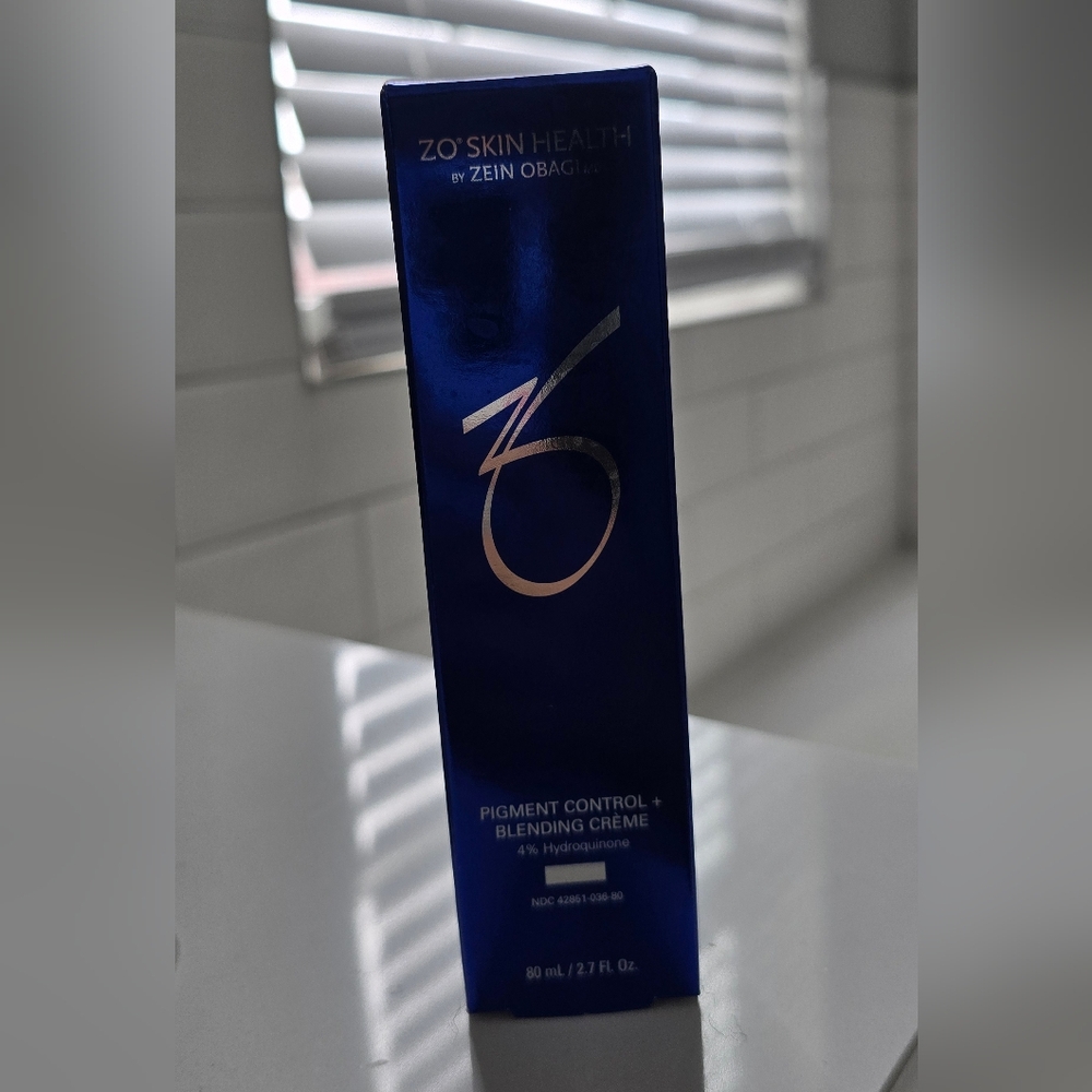 Obagi ZO Skin Health Pigment Control + Blending Creme - Blue and Silver